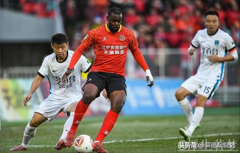 云南重磅引援:巴乙双星加盟,徐新+前国脚敲定,韦世豪签约告吹 云南重磅引援:巴乙双星加盟,徐新+前国脚敲定,韦世豪签约告吹